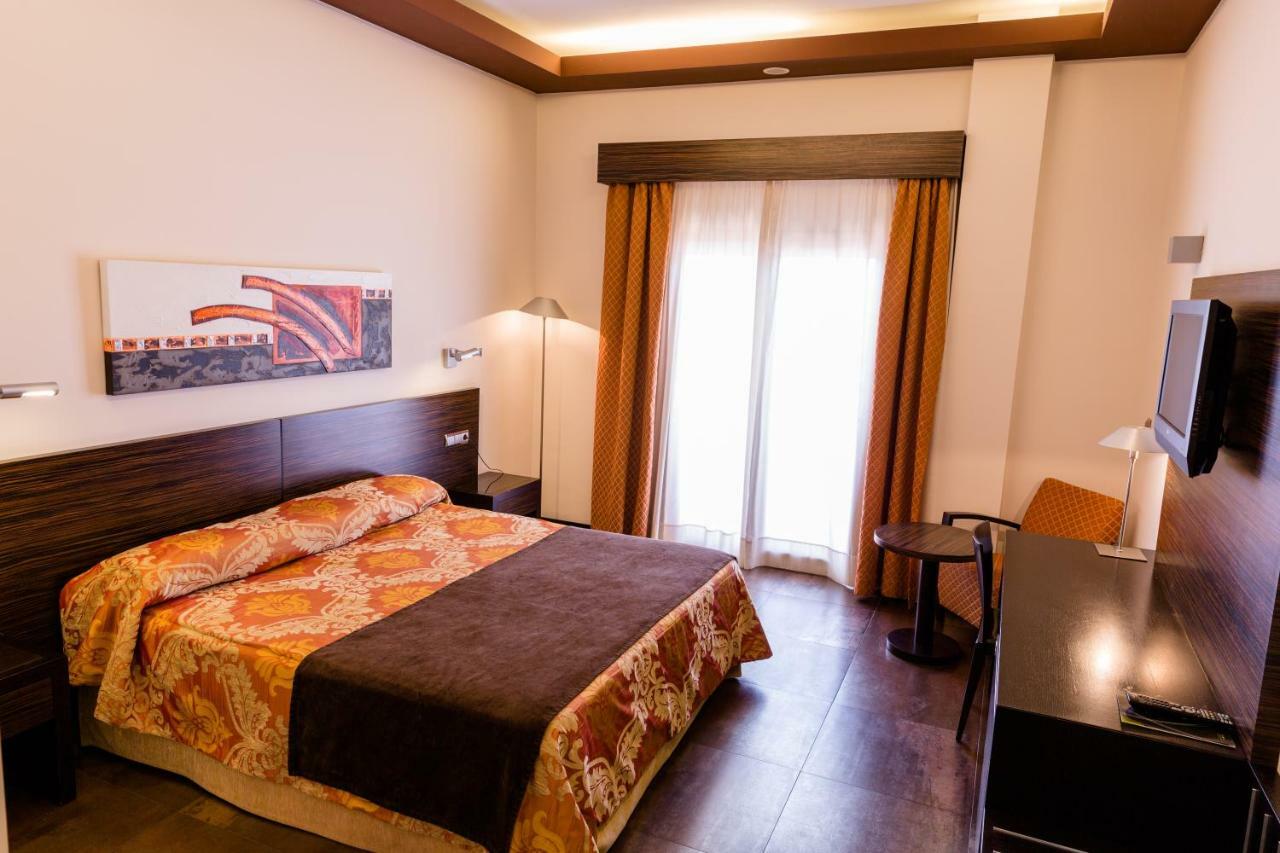 Hospedium Hotel Los Periquitos Фортуна Экстерьер фото